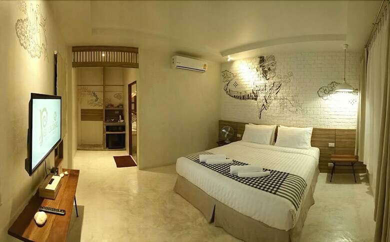 Hotel Koh Ngai Paradise Beach Resort