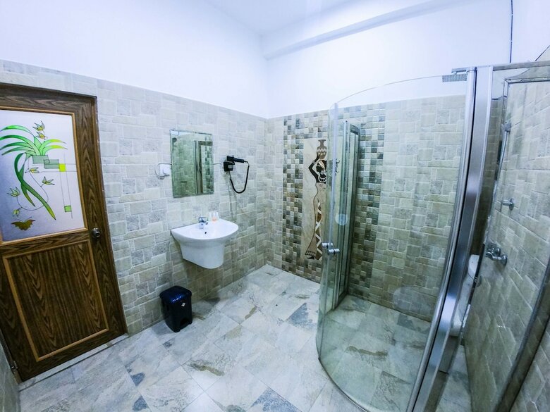 Romance Hills Hotel