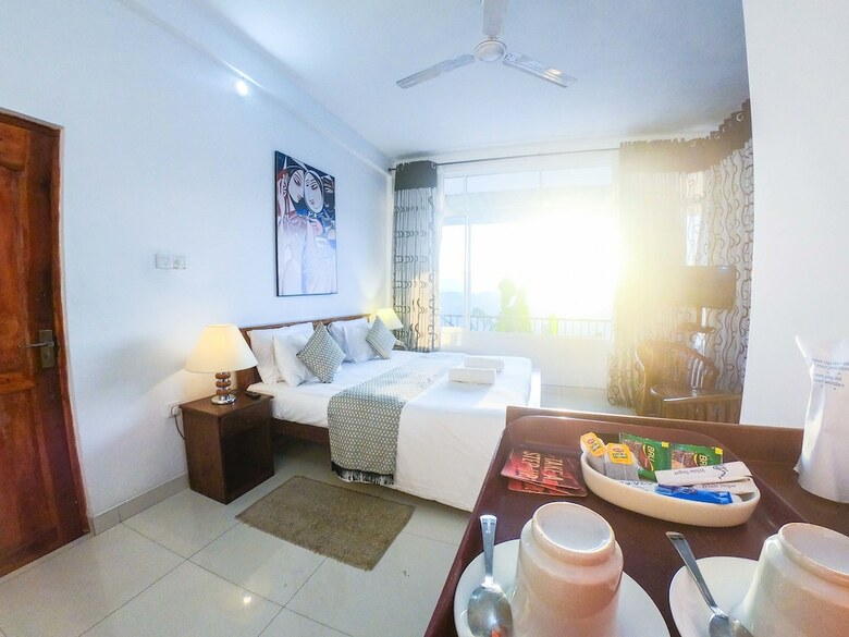 Romance Hills Hotel