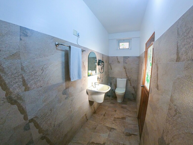 Romance Hills Hotel