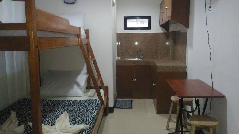 Sealor Pension House