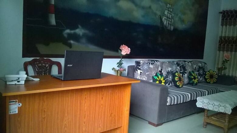 Hotel Yathra Mount Inn