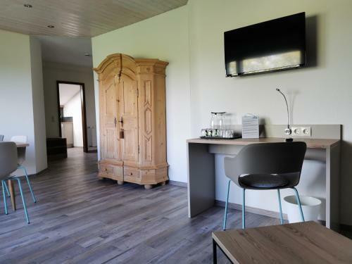Hostal Hotel Allg�u Garni