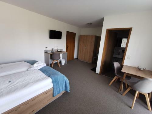 Hostal Hotel Allg�u Garni