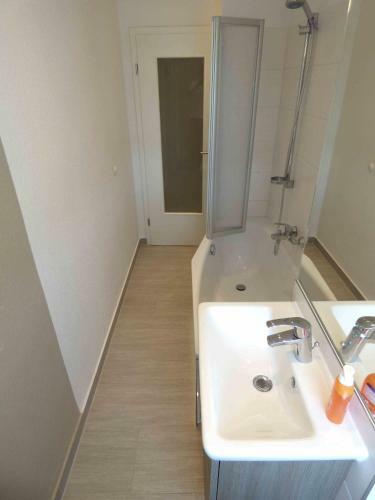 Apartamentos Komfort Ferienwohnungen Zwenkauer See