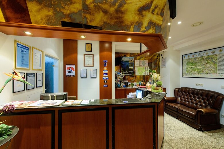 Askania Hotel