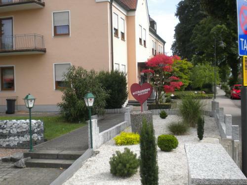 Hostal Hotel Garni Illertal
