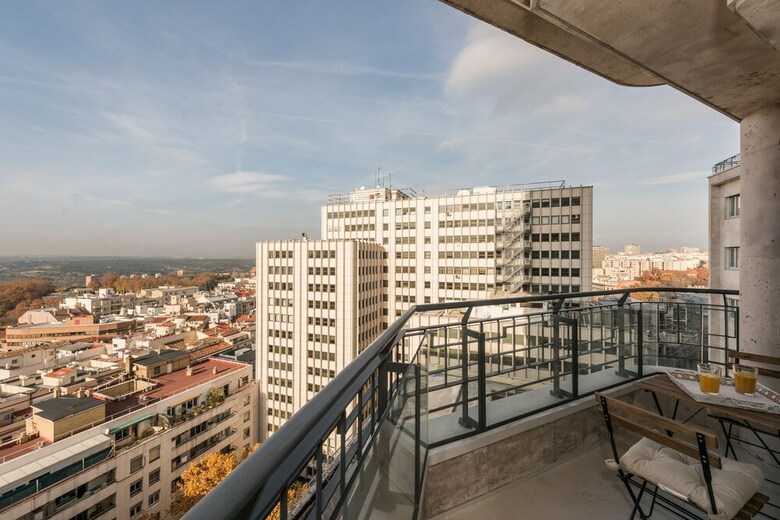 Apartamentos Torre De Madrid Plaza - Madflats Collection