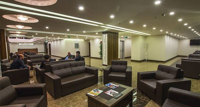 Liva Hotel