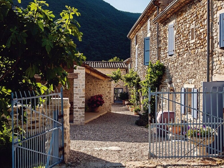 Bed & Breakfast Mas De La Lance