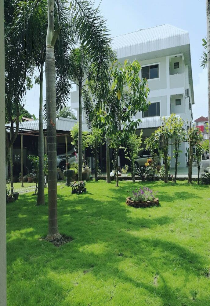 Hotel U Plearn Place