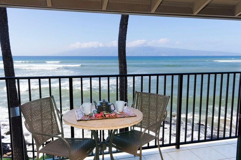 Noelani #219 By Redawning