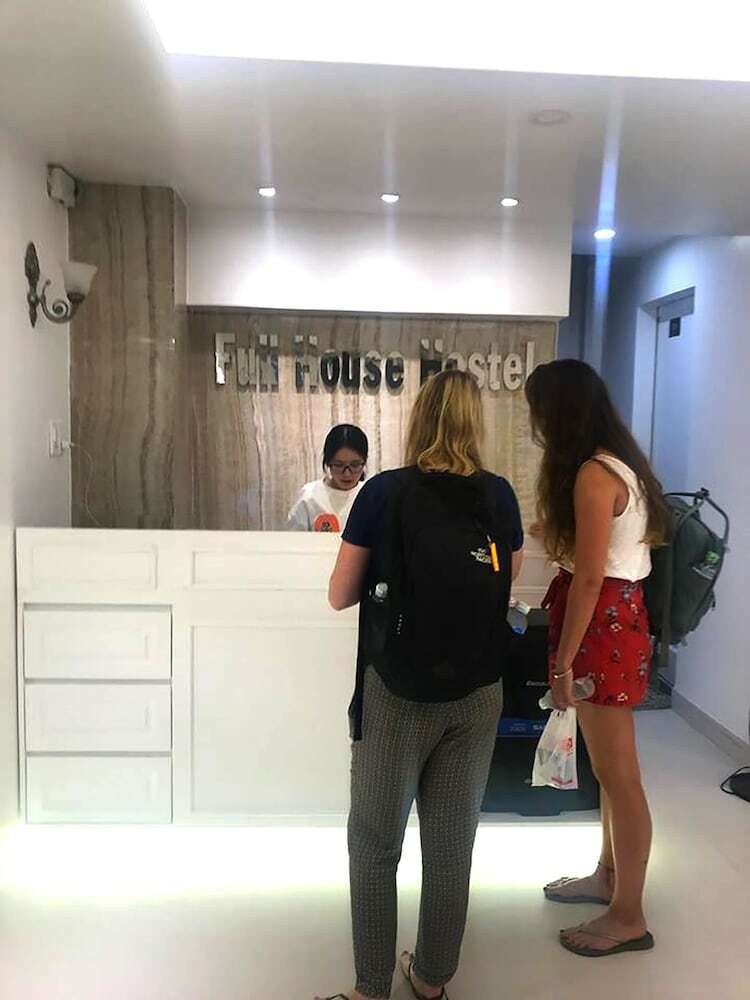 Hotel Full House Hostel