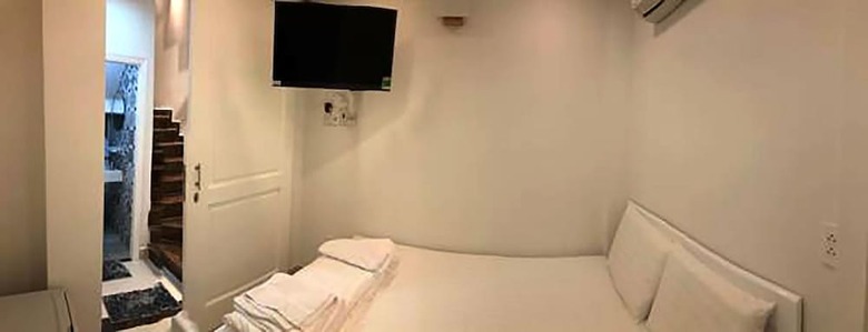 Hotel Full House Hostel