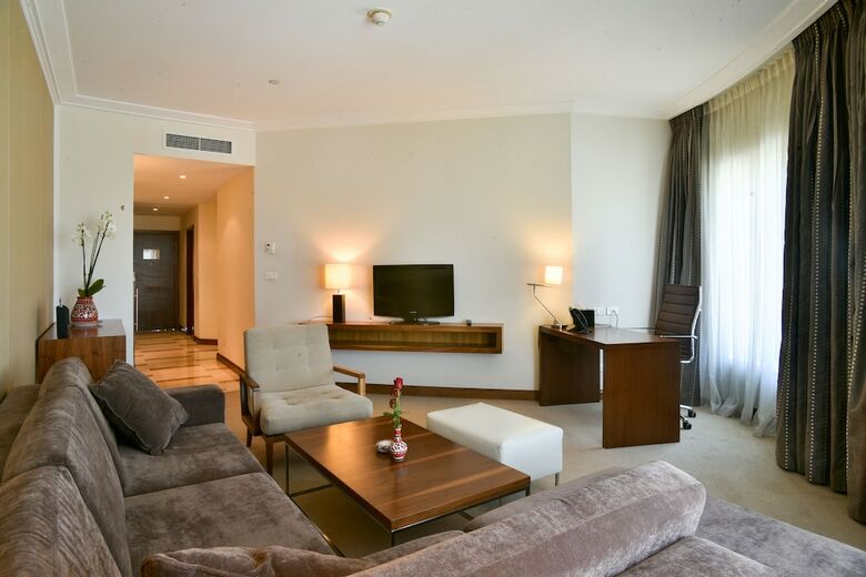 Hotel Millennium Palestine Ramallah