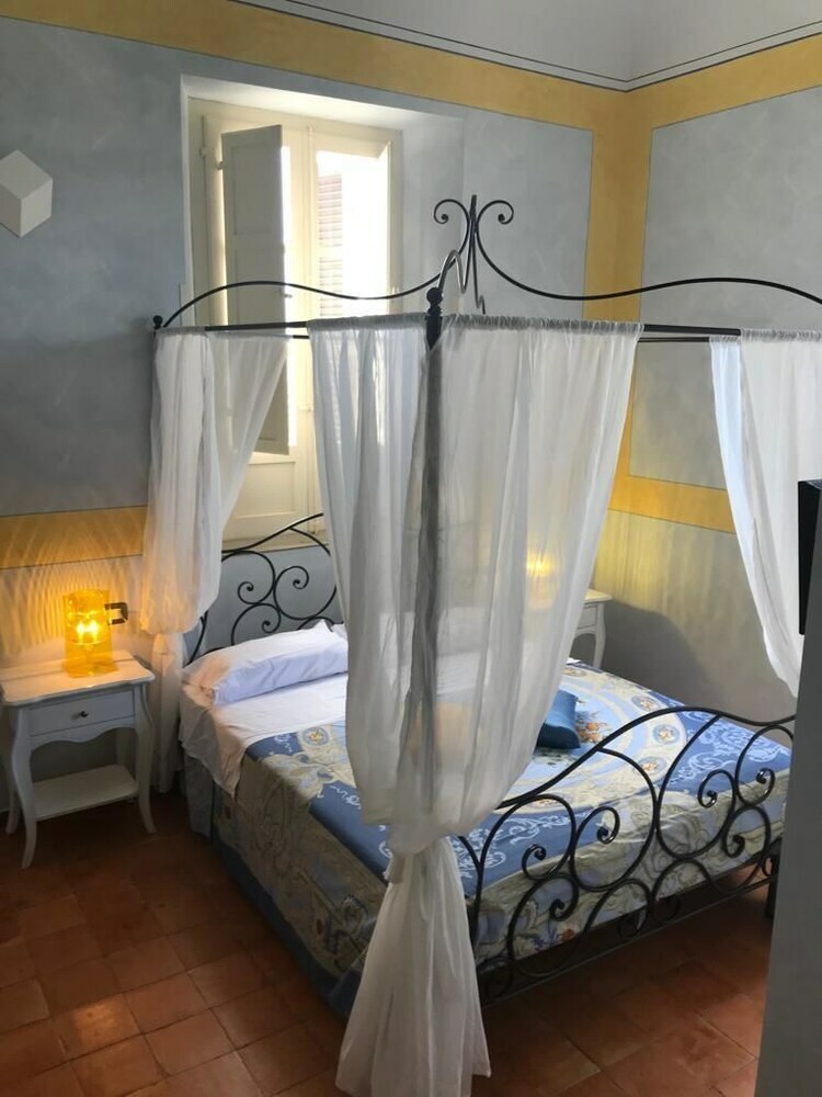 Villa Mascitti B&B