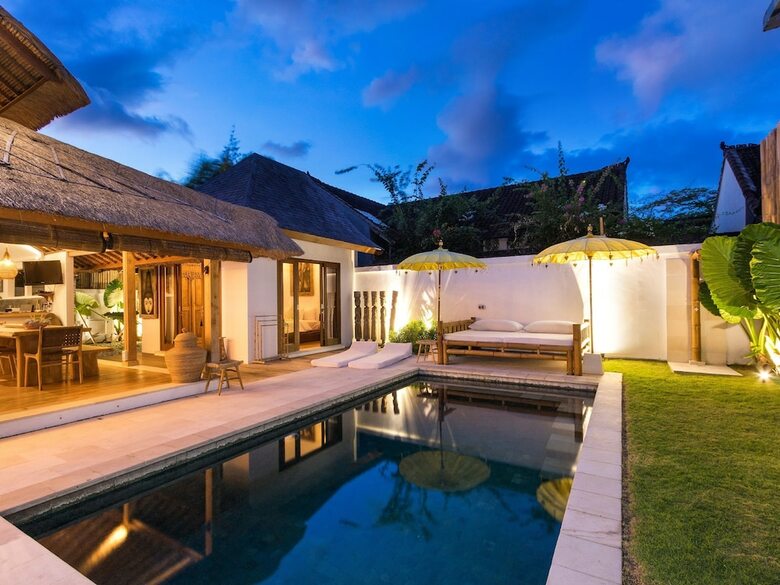 Villa Waterlily