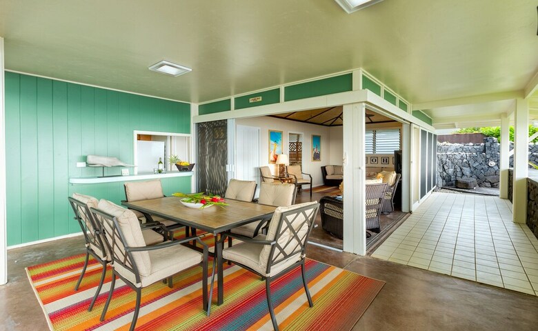 Honl's Beach Hale (big Island) By Redawning