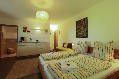 Hostal Studio 14/2