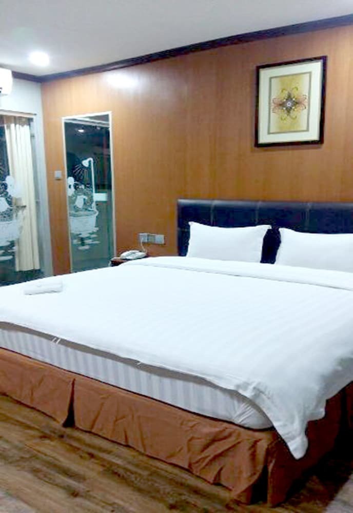Chimera Hotel