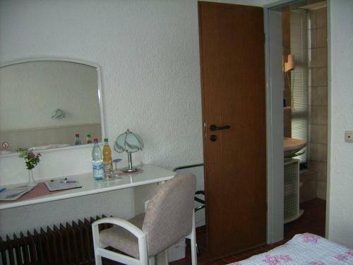 Hostal G�stehaus Hochrh�nblick