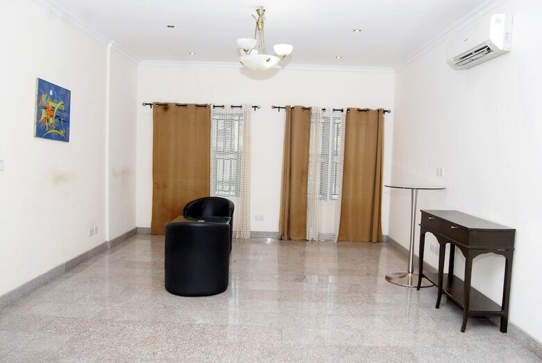 Hotel Oti And Co