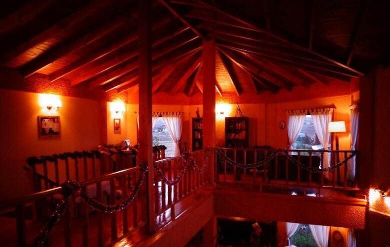Hostal Hosteria Rukahue