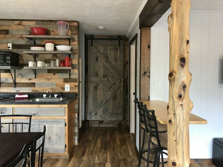 Calm Waters Cabin Resort