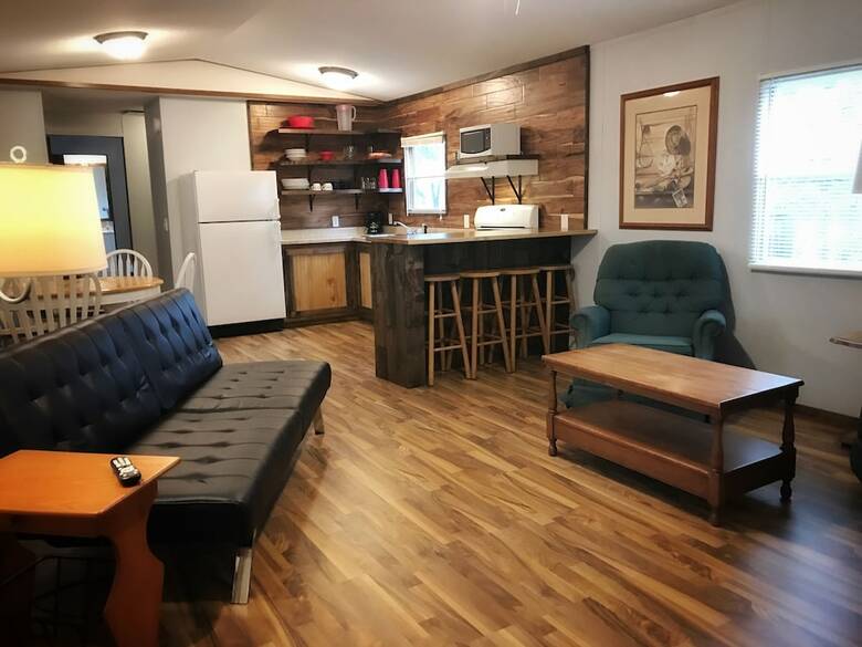 Calm Waters Cabin Resort