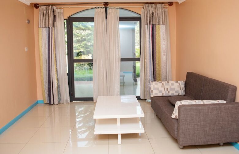 Orient Park Hotel