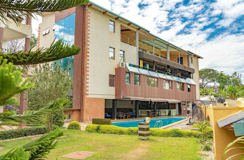 Orient Park Hotel
