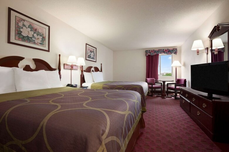 Motel Super 8 By Wyndham Aurora/naperville Area