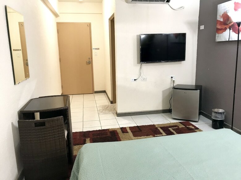 Guam Business Motel