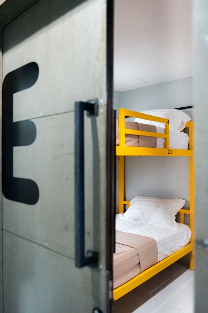 Hostal Tp Hostel Kata Beach Phuket