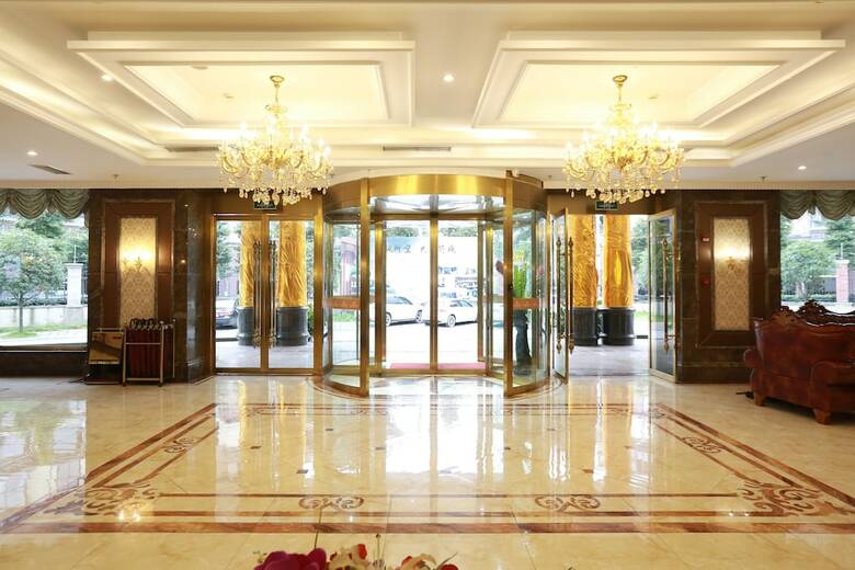Shanglin Junhao Holiday Hotel