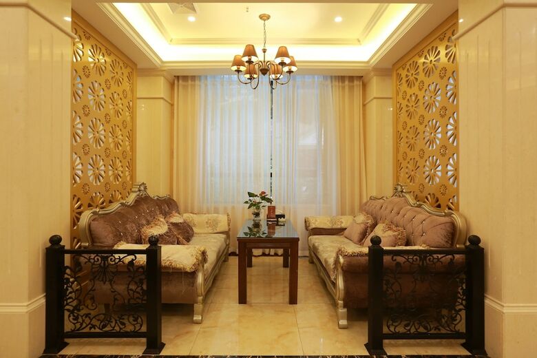 Shanglin Junhao Holiday Hotel