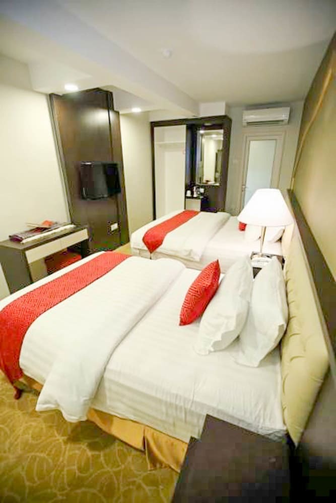 Al Khatiri Hotel