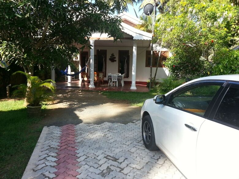 Hotel Nishan Surf Inn