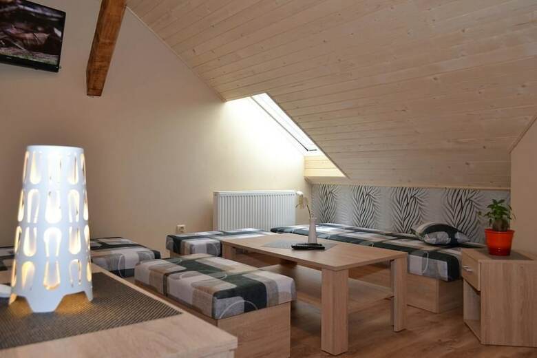Pension Penzi�n Manderlak