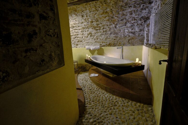 Hotel Robur Marsorum Albergo Diffuso