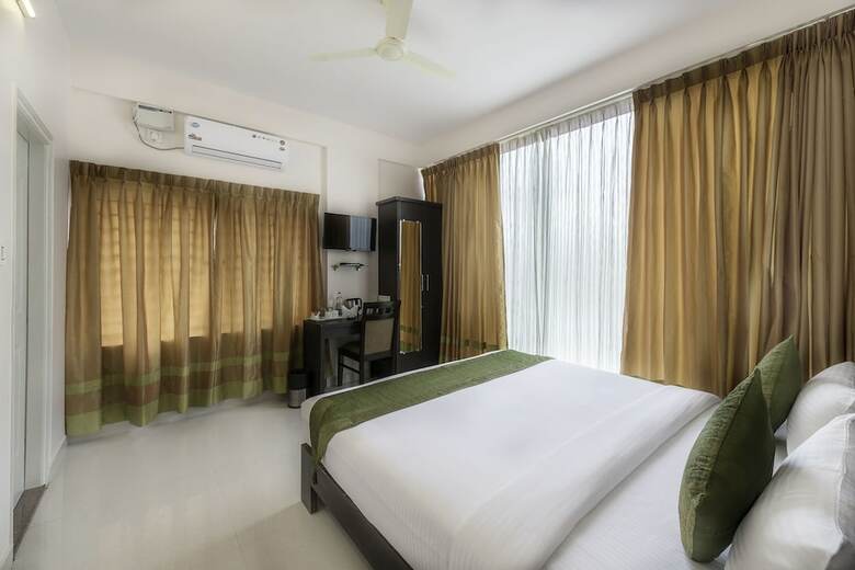 Hotel Premium Hoppers Stop