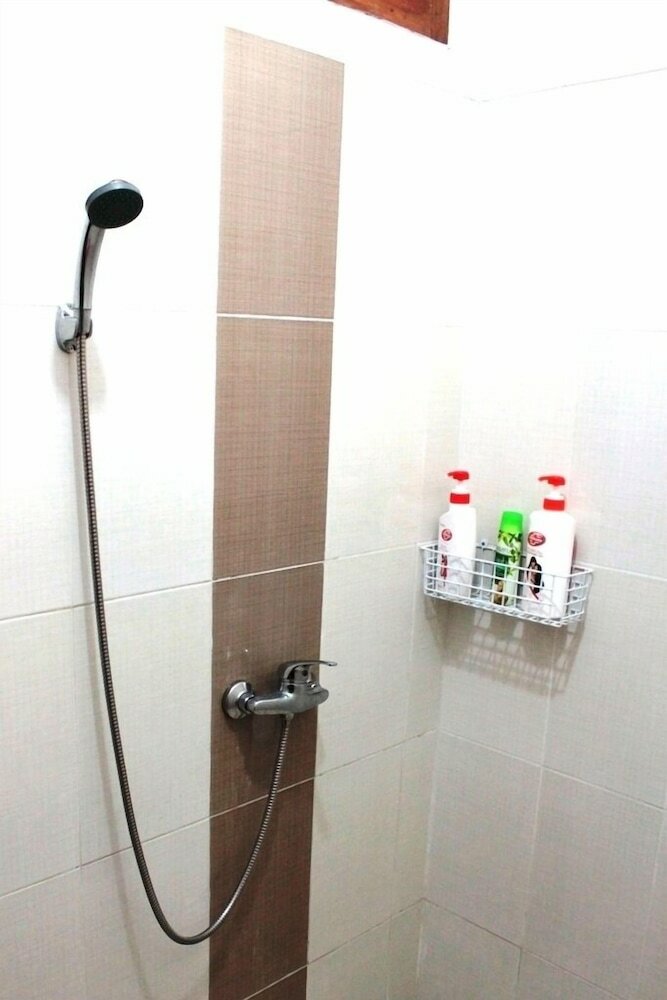 Hostal Pinisi Backpacker Hostel