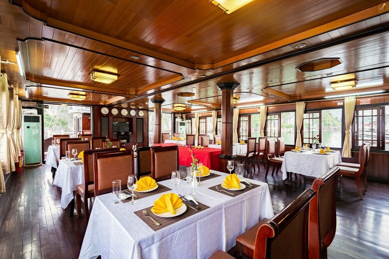 Swan Cruises Halong