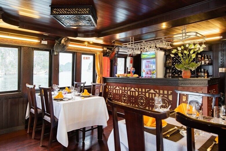 Swan Cruises Halong