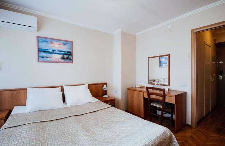 Mosuz Center Hotel