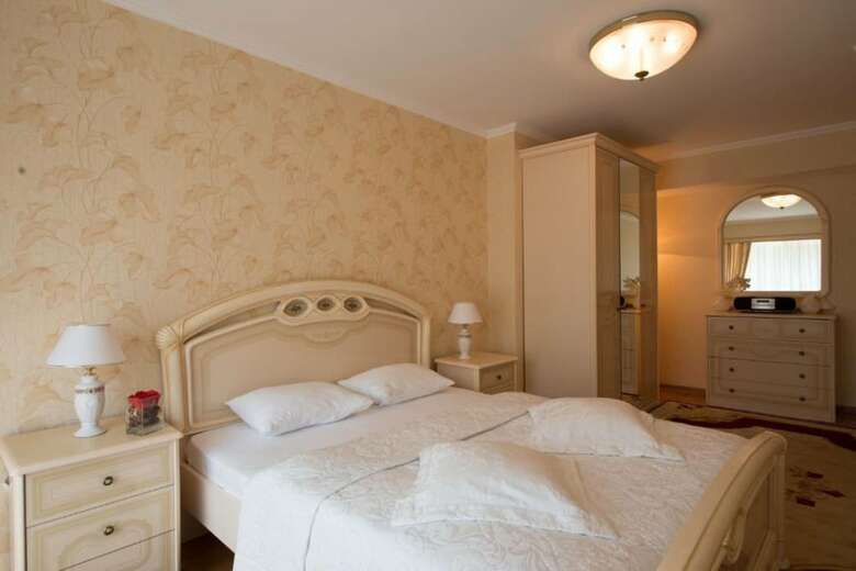 Mosuz Center Hotel