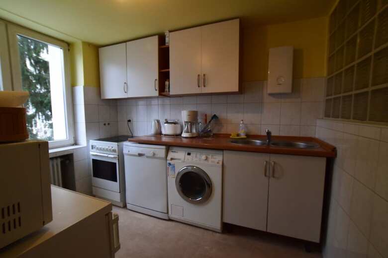 Tolstov-hotels Large 3 1/2 Room Apartment