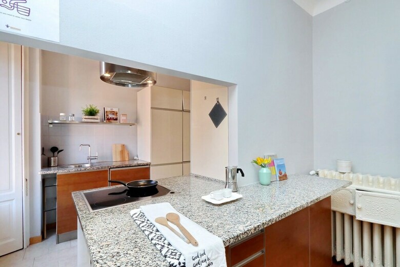 Apartamento Altido Austere Elegance
