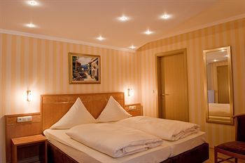 Moselstern Hotel Brixiade &triton