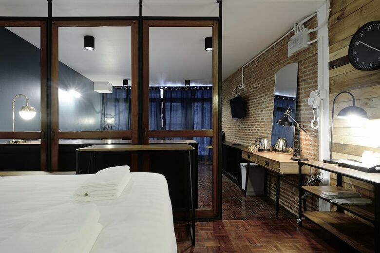 Hotel Siam Square House